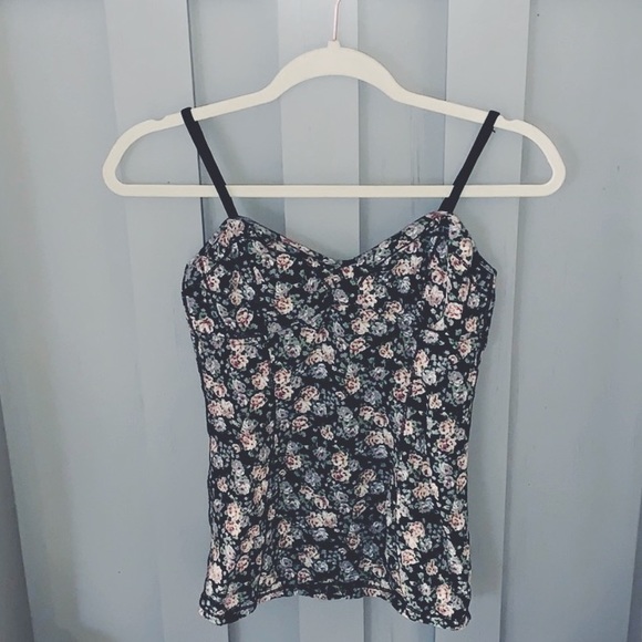 Flowered Tank - Picture 2 of 4